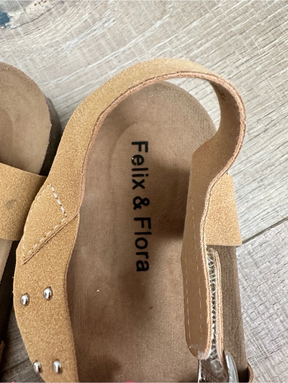 Felix & Flora #2124lb footbed adjustable